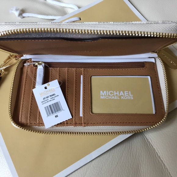 NWT Michael KORS large jet set travel phone case - Picture 4 of 5